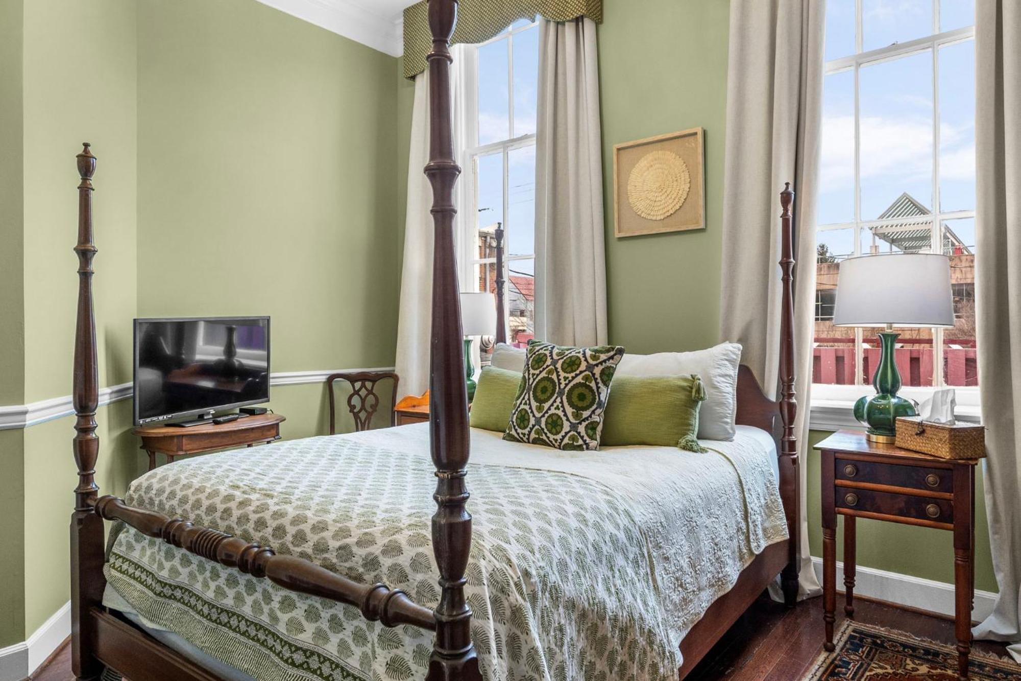Leesburg Colonial Inn Kültér fotó