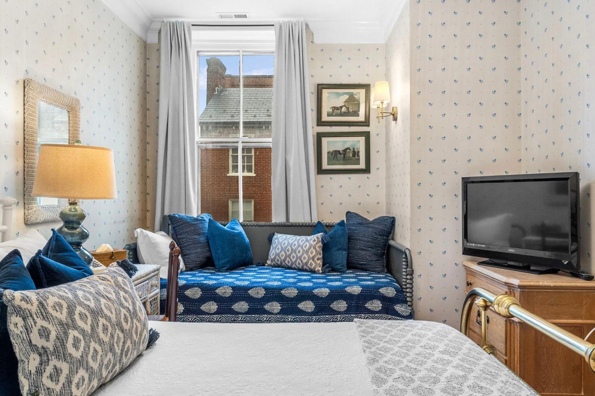 Leesburg Colonial Inn Kültér fotó